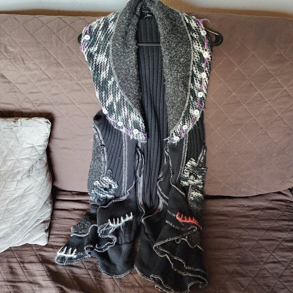 Elegant Black and Gray Women's Cardigan